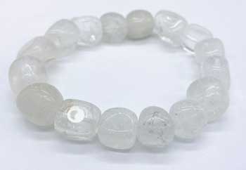 Quartz gemstone bracelet